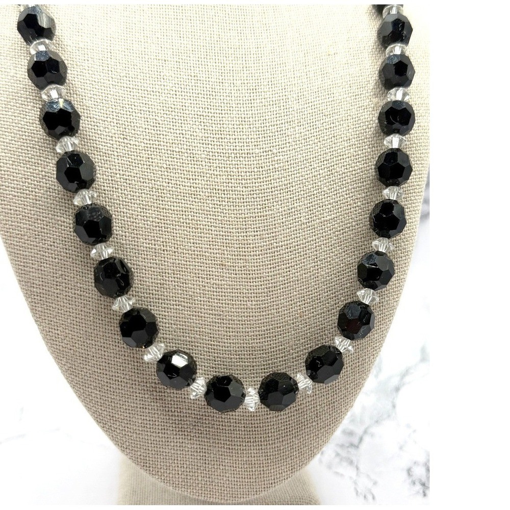 Black Clear Faceted Glass Bead Necklace 18"‎ Silver Clasp